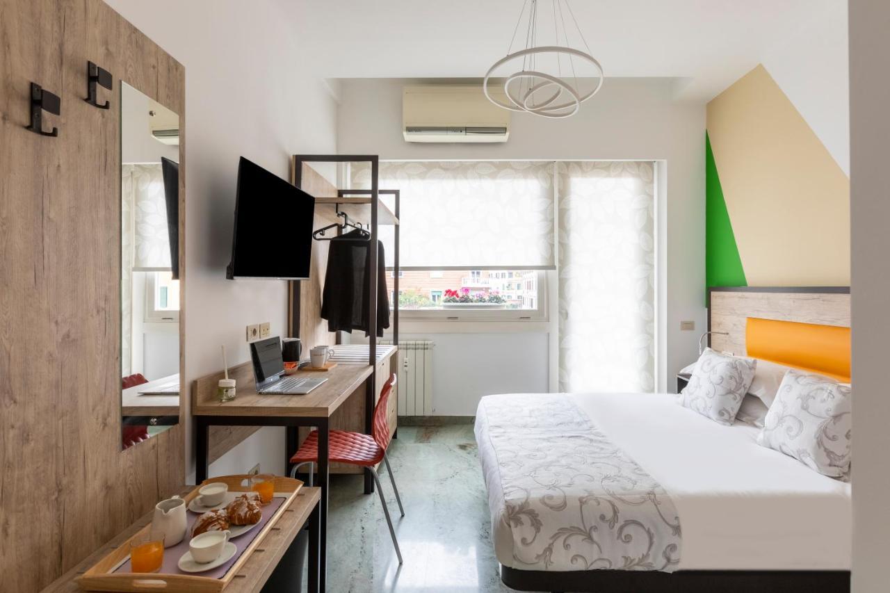 La Riviere Guesthouse Trastevere Rome Exterior photo